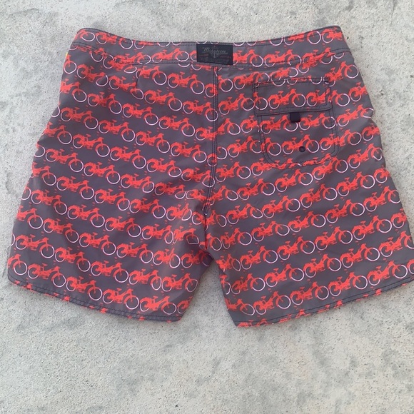💚Mobylette Limited Edition Swim-trunks Size 38 - Picture 4 of 7